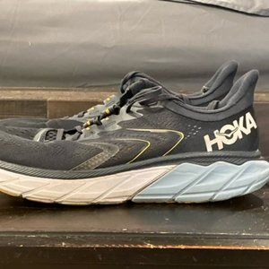 Men's Hoka One Clifton Sneakers